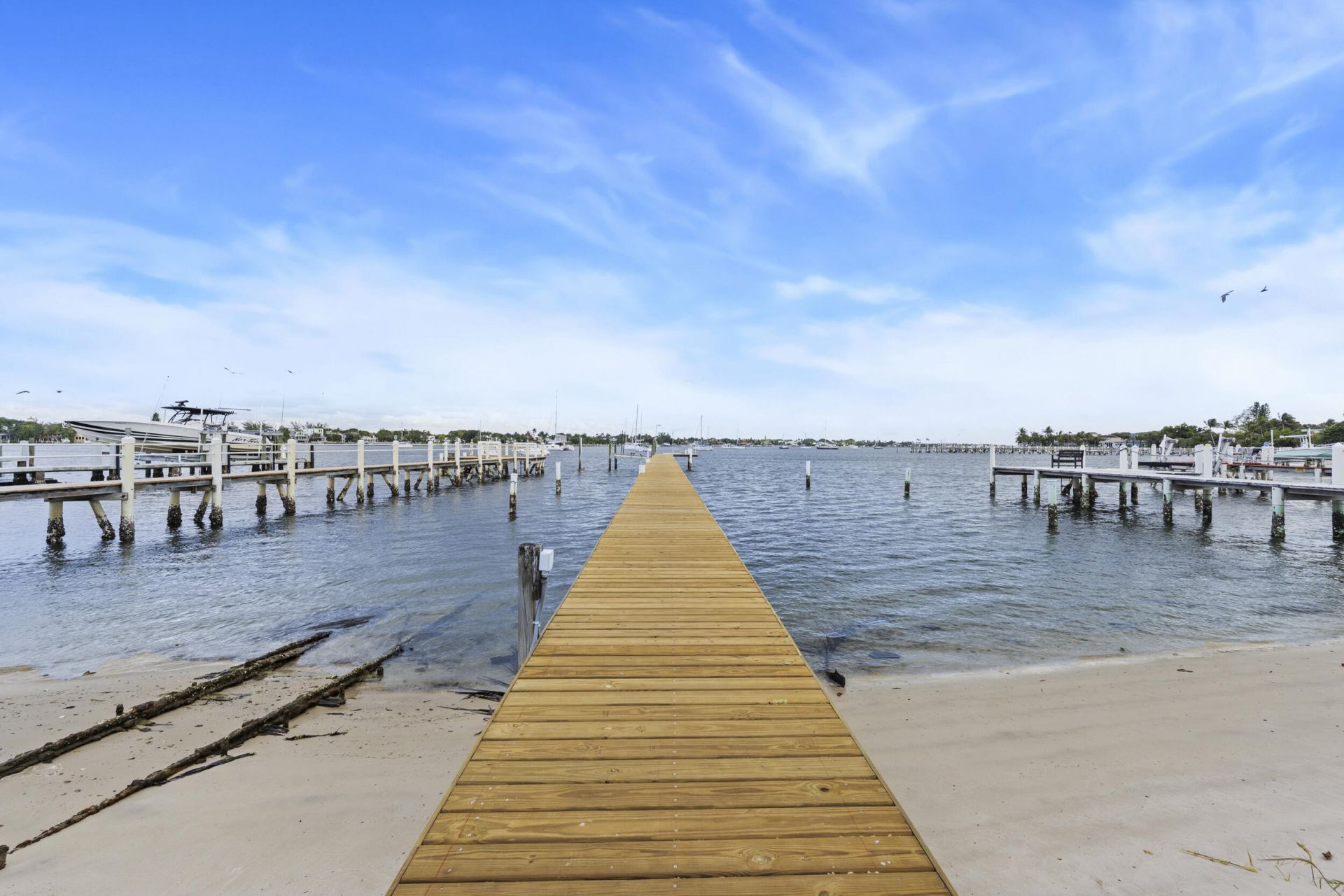 122 S Lake Drive, Lantana, FL 33462 Photo