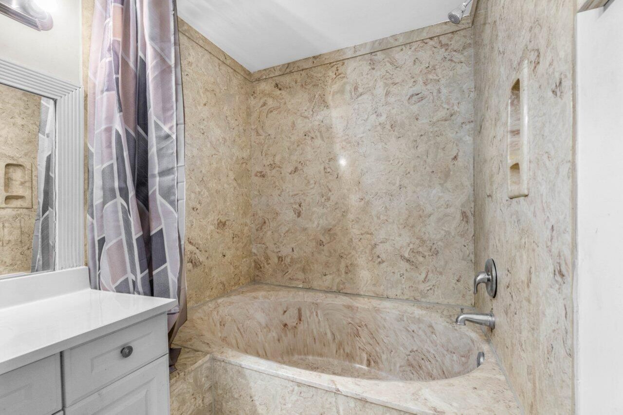 16 Crossings Circle, Unit D, Boynton Beach, FL 33435 Photo