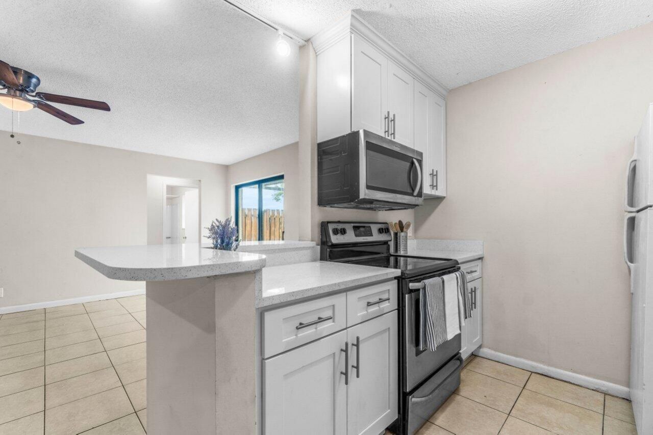 16 Crossings Circle, Unit D, Boynton Beach, FL 33435 Photo
