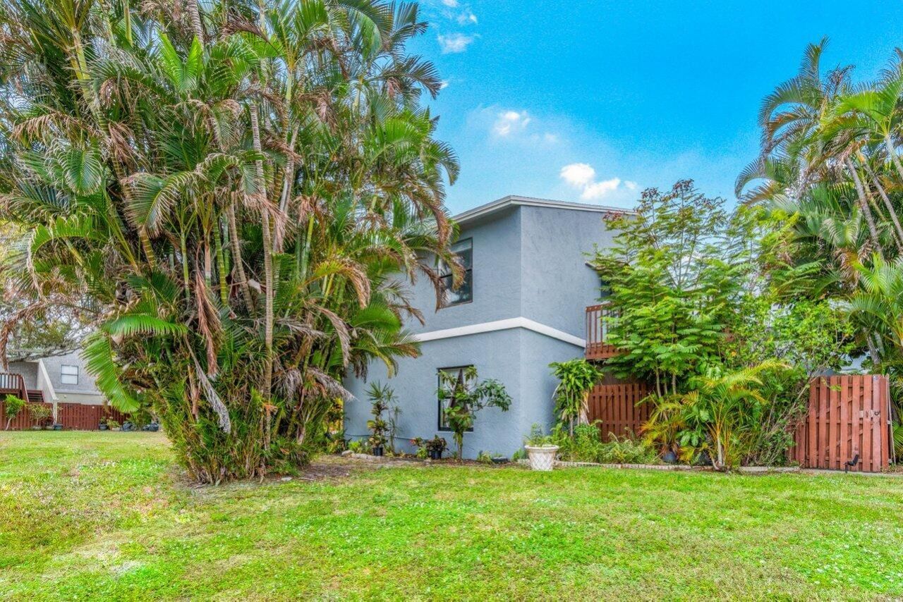 16 Crossings Circle, Unit D, Boynton Beach, FL 33435 Photo