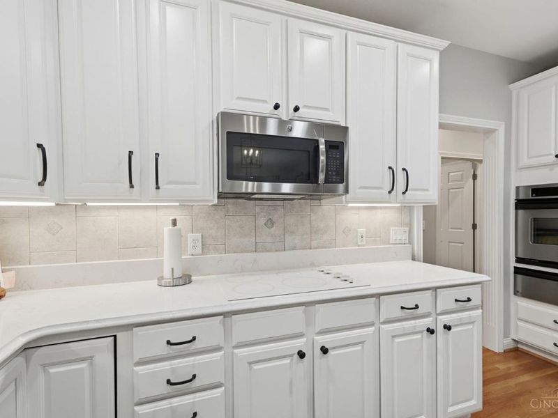 11756 Thayer Lane, Sycamore Township, OH 45249 Photo 14