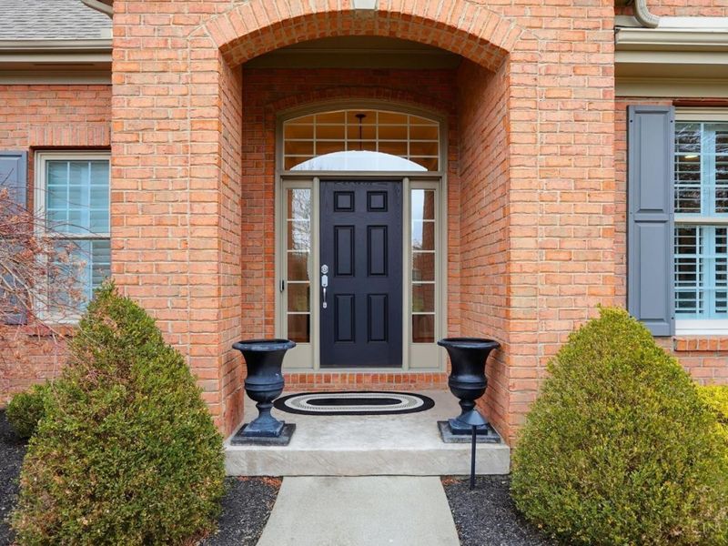 11756 Thayer Lane, Sycamore Township, OH 45249 Photo 2