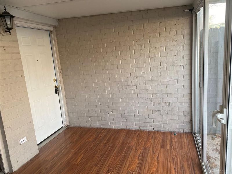 5551 Hummock Road, Dayton, OH 45426 Photo 2