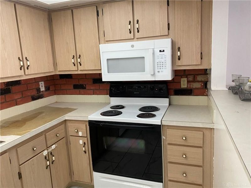 5551 Hummock Road, Dayton, OH 45426 Photo 5