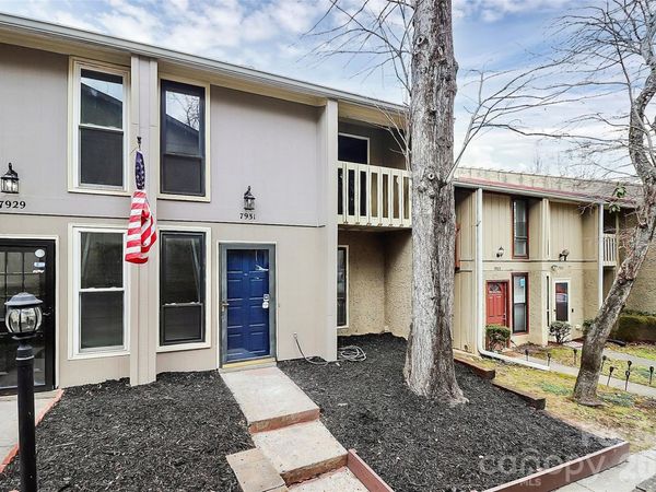 7931 Charter Oak Lane, Charlotte, NC 28226