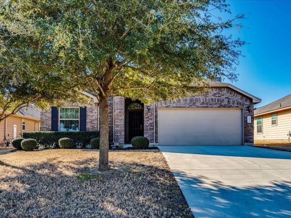 161 Mistflower LN, Kyle, TX 78640