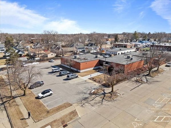 211 SW Walnut Street , Ankeny, IA 50023