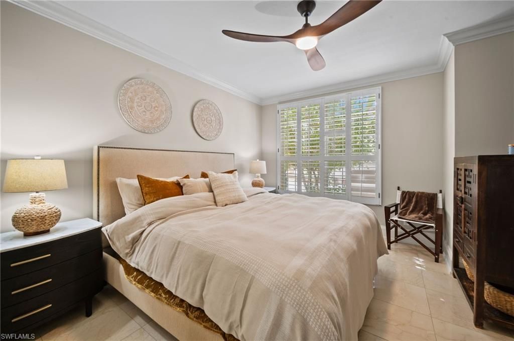 261 Colonade Cir, Unit 2701, Naples, FL 34103 Photo