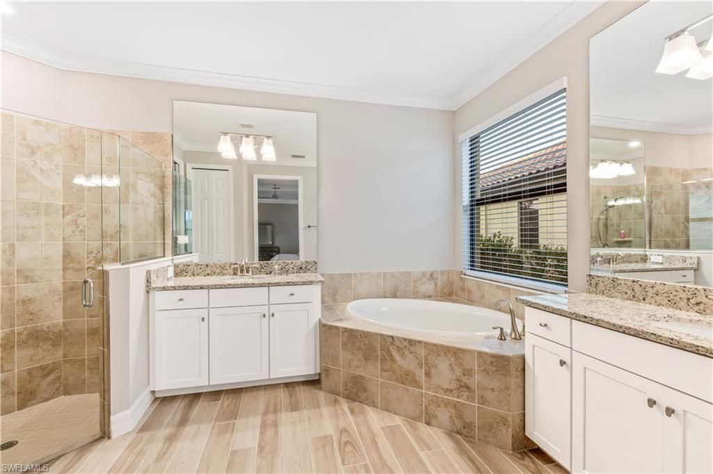 28075 Foxrock Ct, Bonita Springs, FL 34135 Photo