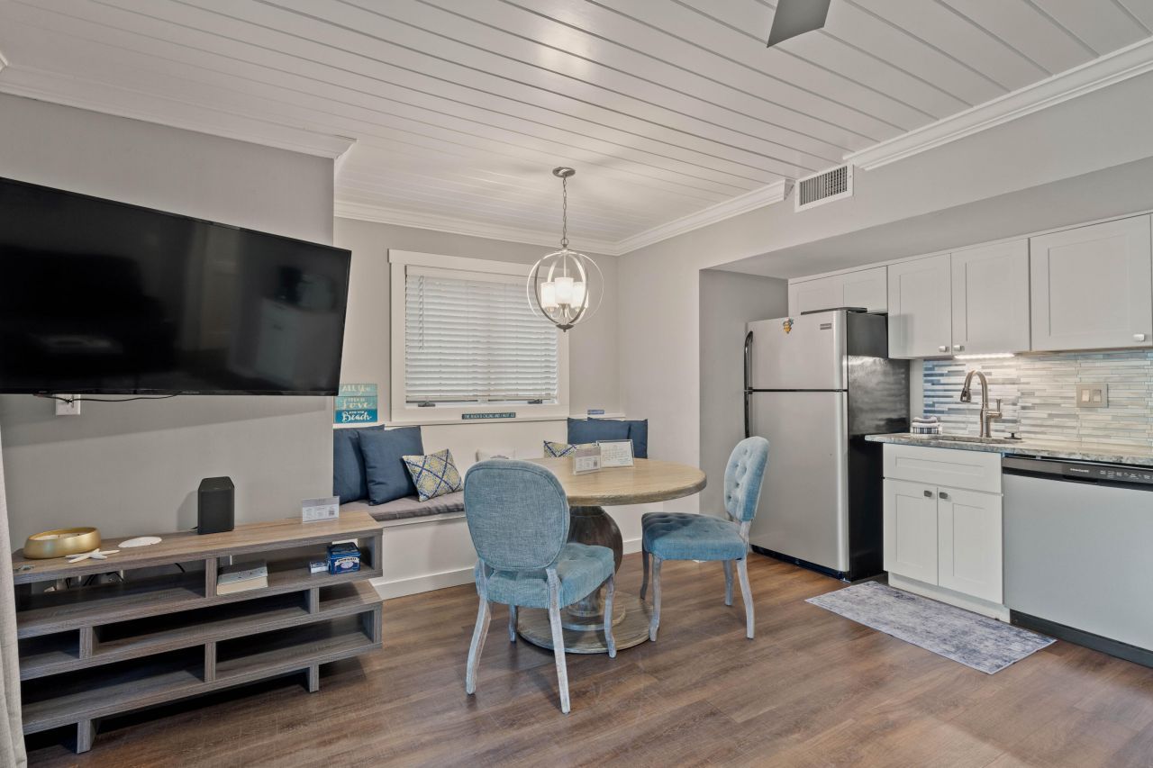 4278 Mariners Watch Drive Photo 10