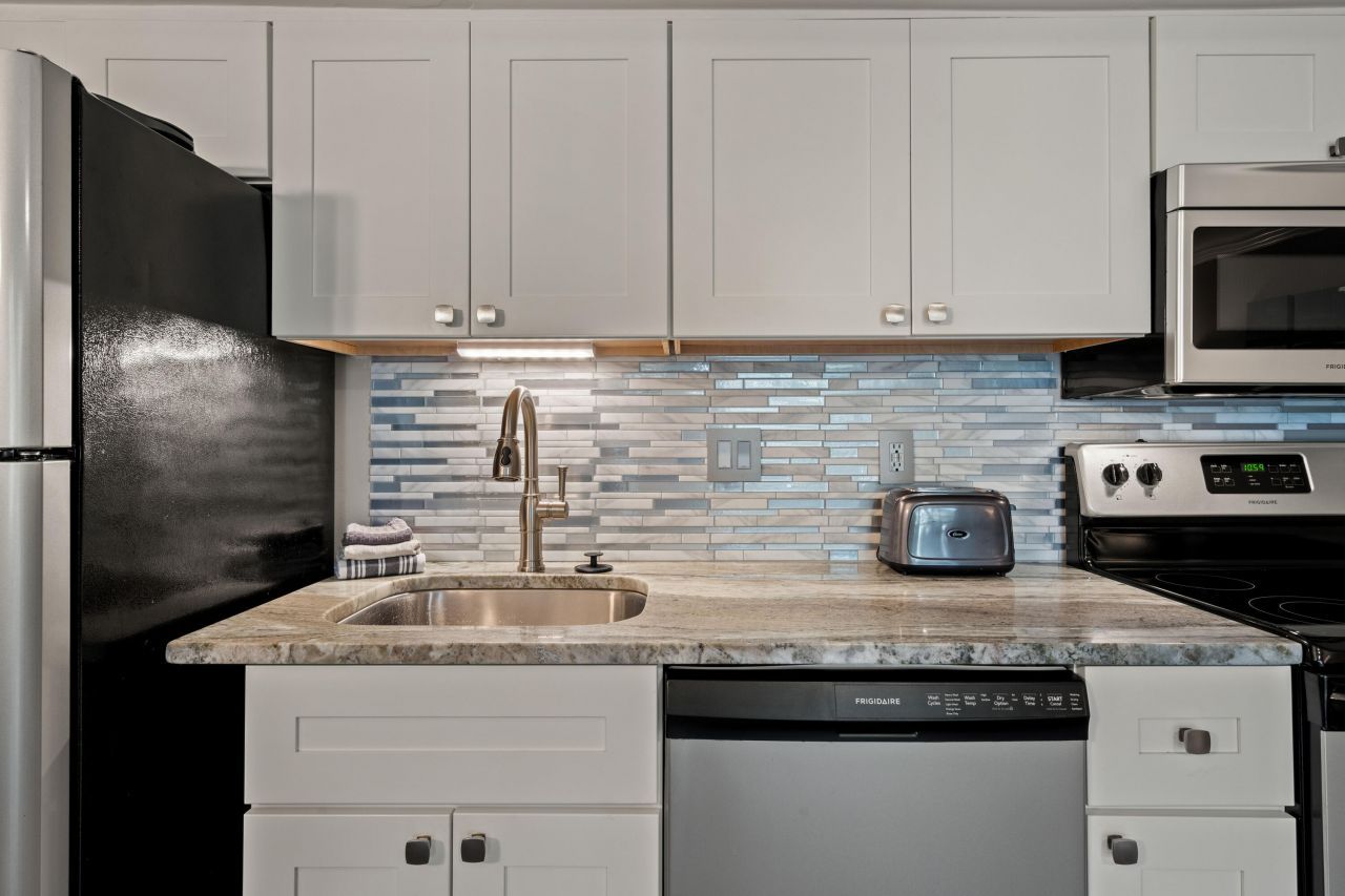 4278 Mariners Watch Drive Photo 14