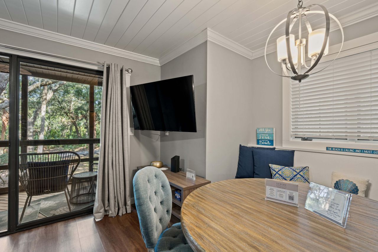 4278 Mariners Watch Drive Photo 9