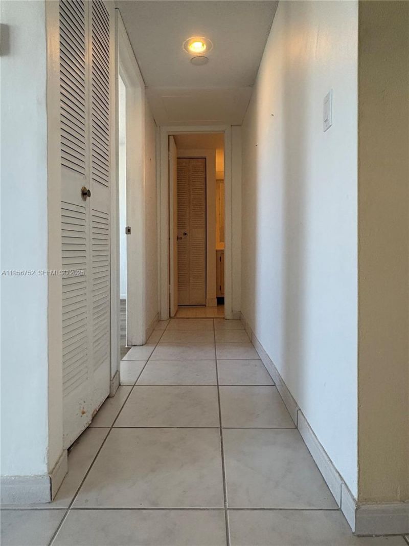 8950 NE 8th Ave, Unit 312, Miami, FL 33138 Photo