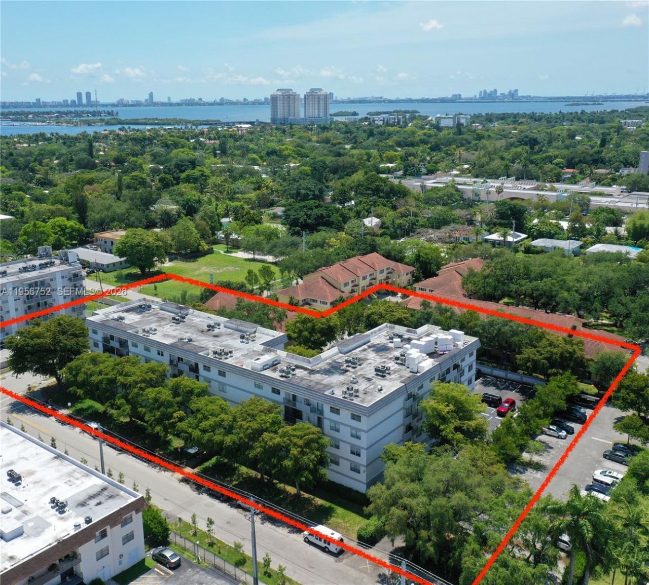 8950 NE 8th Ave, Unit 312, Miami, FL 33138 Photo