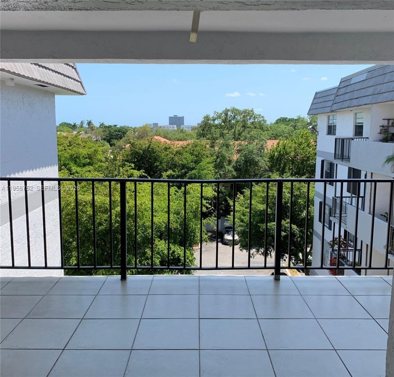 8950 NE 8th Ave, Unit 312, Miami, FL 33138 Photo