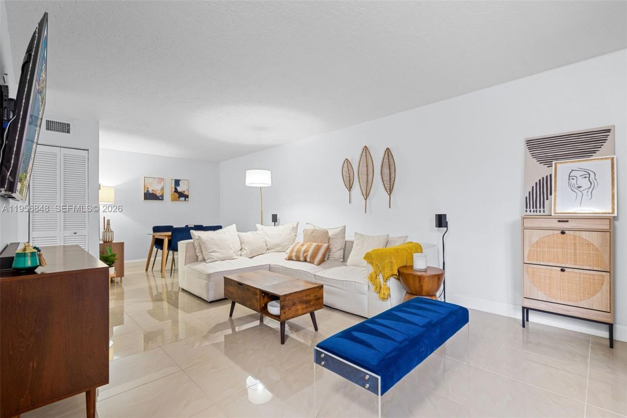 6554 SW 114th Pl, Unit E74, Miami, FL 33173 Photo