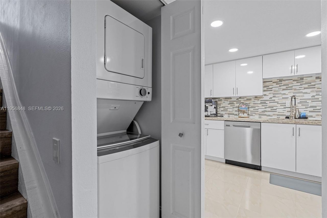 6554 SW 114th Pl, Unit E74, Miami, FL 33173 Photo