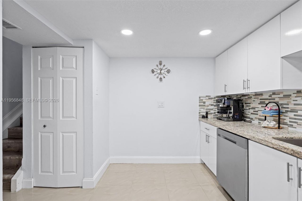 6554 SW 114th Pl, Unit E74, Miami, FL 33173 Photo