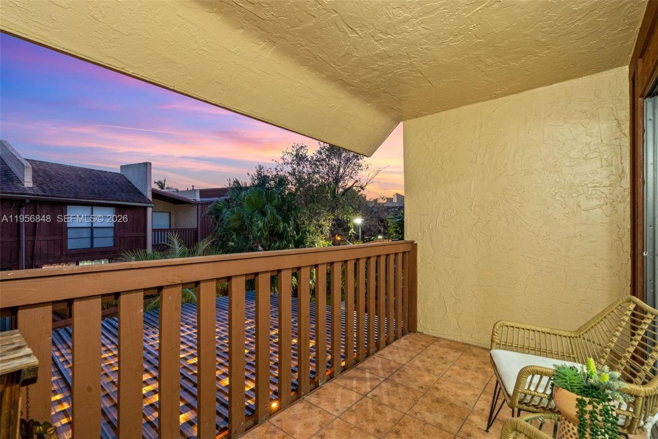 6554 SW 114th Pl, Unit E74, Miami, FL 33173 Photo