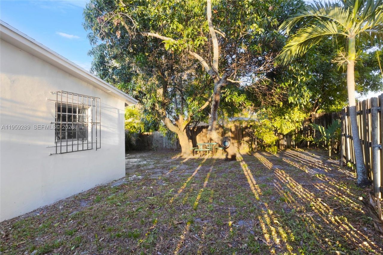 3017 Bahama Dr, Miramar, FL 33023 Photo