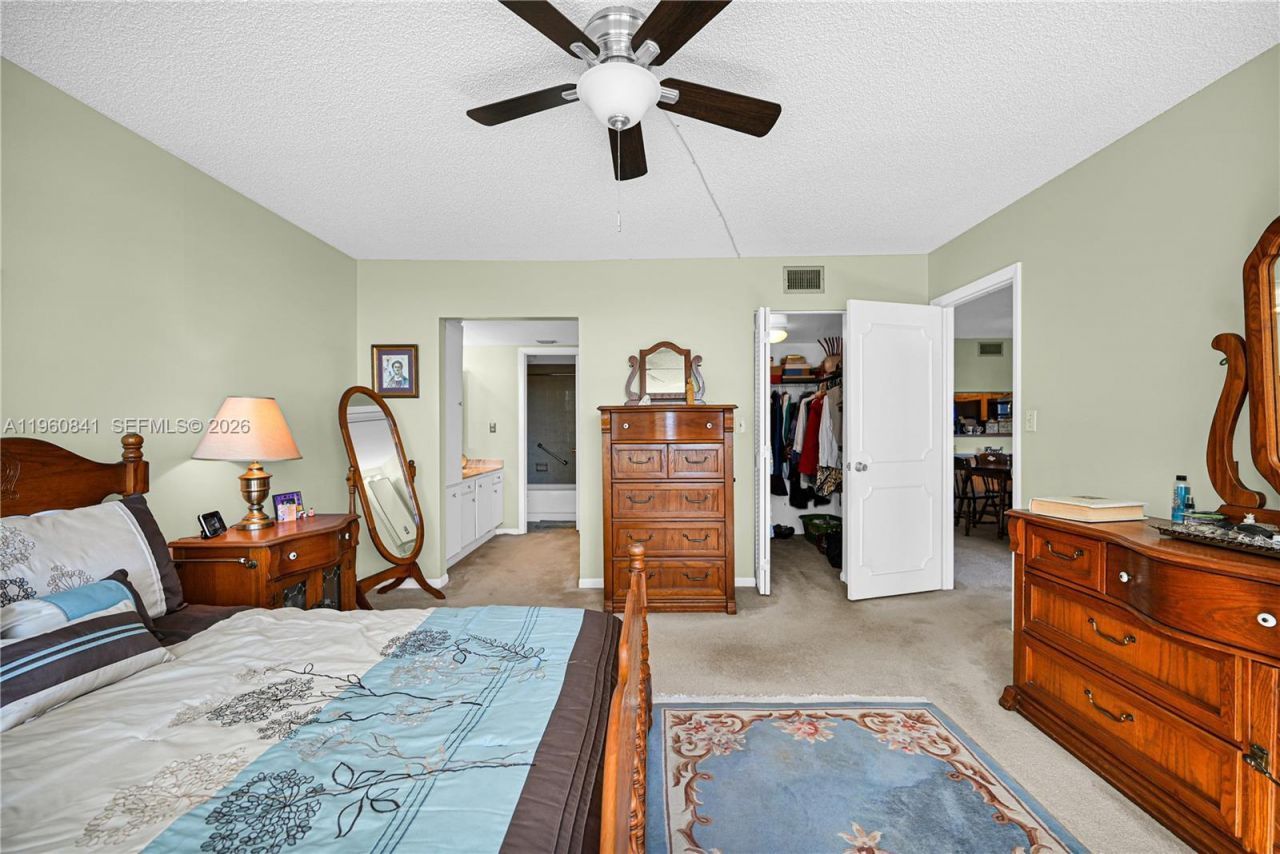 1101 Colony Point Cir, Unit 422, Pembroke Pines, FL 33026 Photo