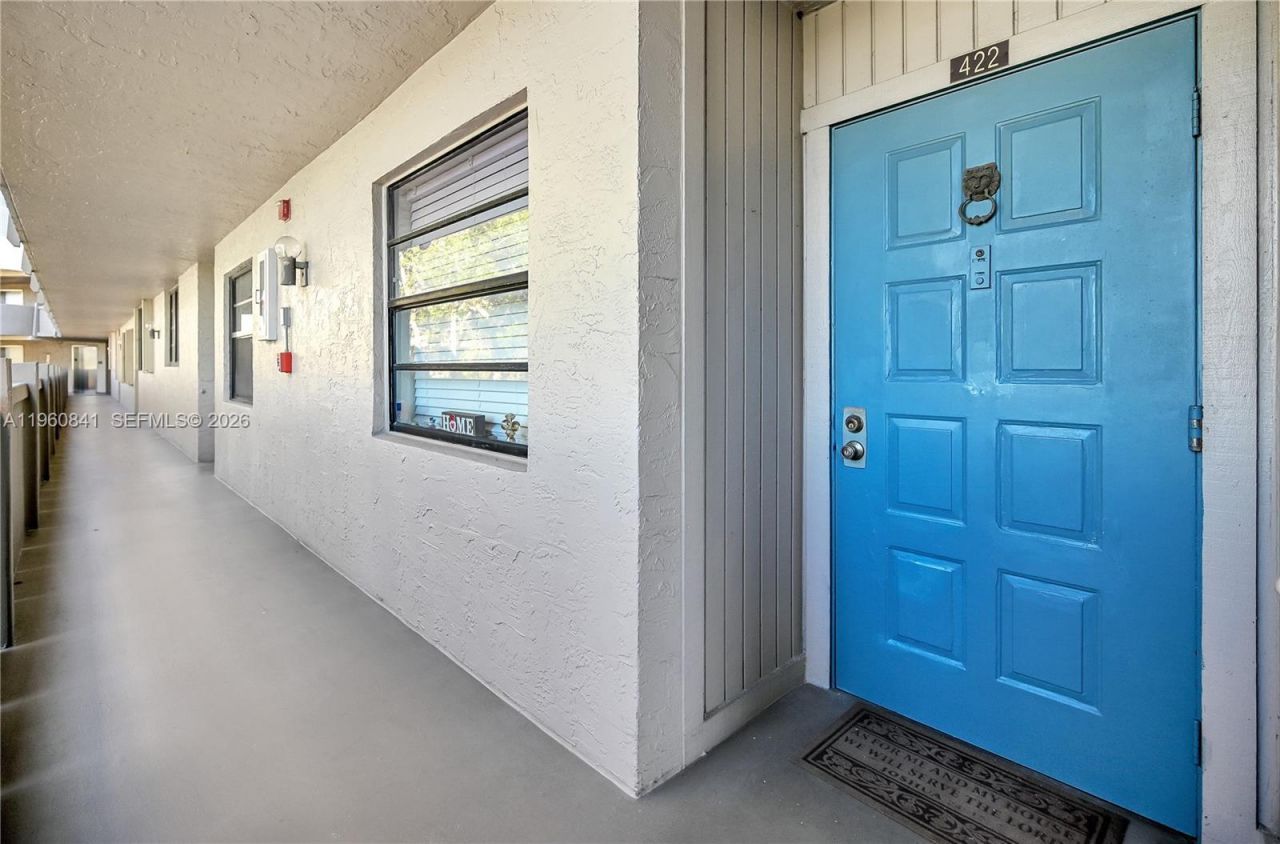 1101 Colony Point Cir, Unit 422, Pembroke Pines, FL 33026 Photo