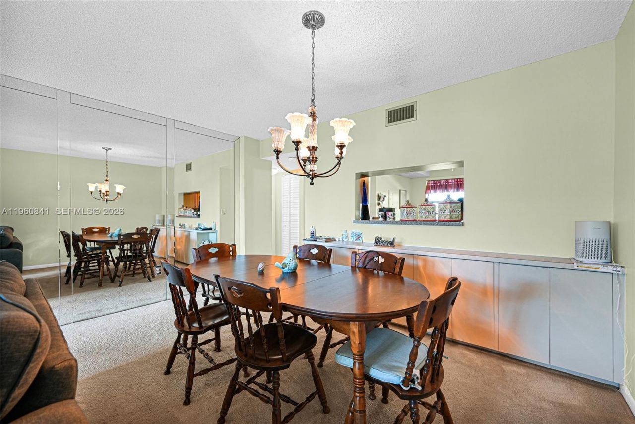 1101 Colony Point Cir, Unit 422, Pembroke Pines, FL 33026 Photo