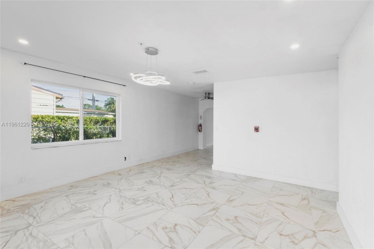 1510 SW 68th Ave , North Lauderdale, FL 33068 Photo