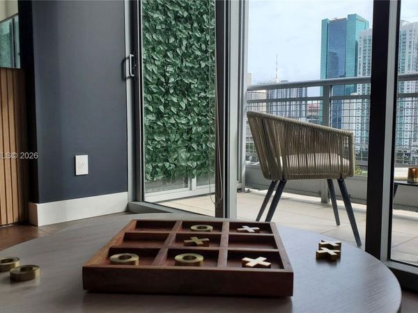 690 SW 1st Ct, Unit 1716, Miami, FL 33130