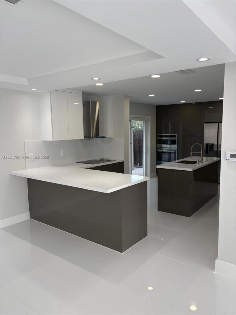 10225 NW 57th Ter , Unit 10225, Doral, FL 33178 Photo