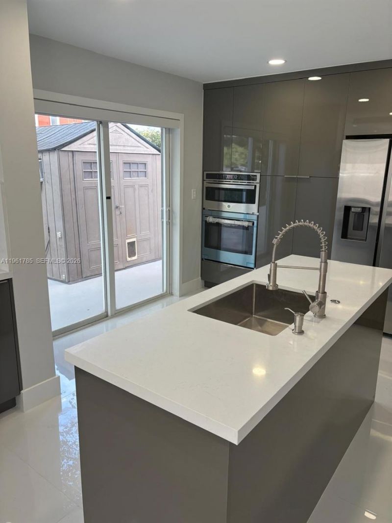 10225 NW 57th Ter , Unit 10225, Doral, FL 33178 Photo