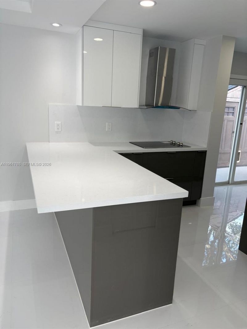 10225 NW 57th Ter , Unit 10225, Doral, FL 33178 Photo