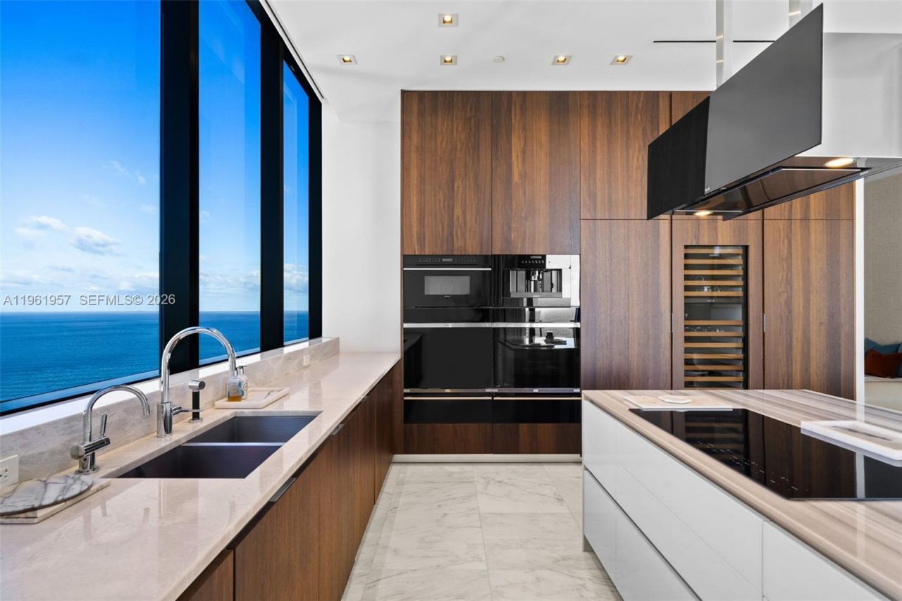 17141 Collins Ave, Unit 3002, Sunny Isles Beach, FL 33160 Photo