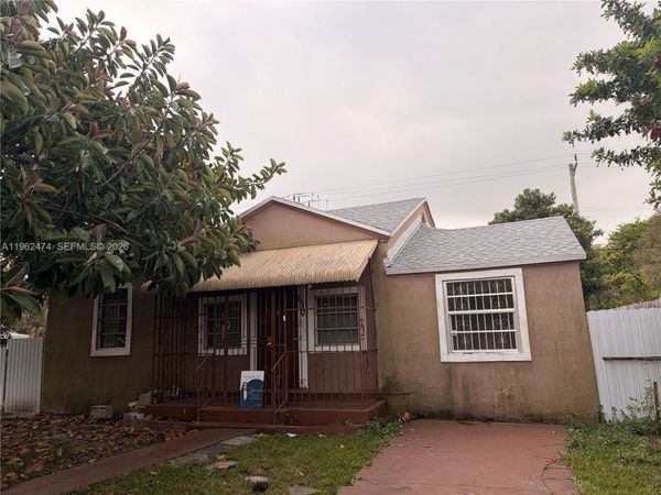 800 NW 63rd St, Unit -, Miami, FL 33150