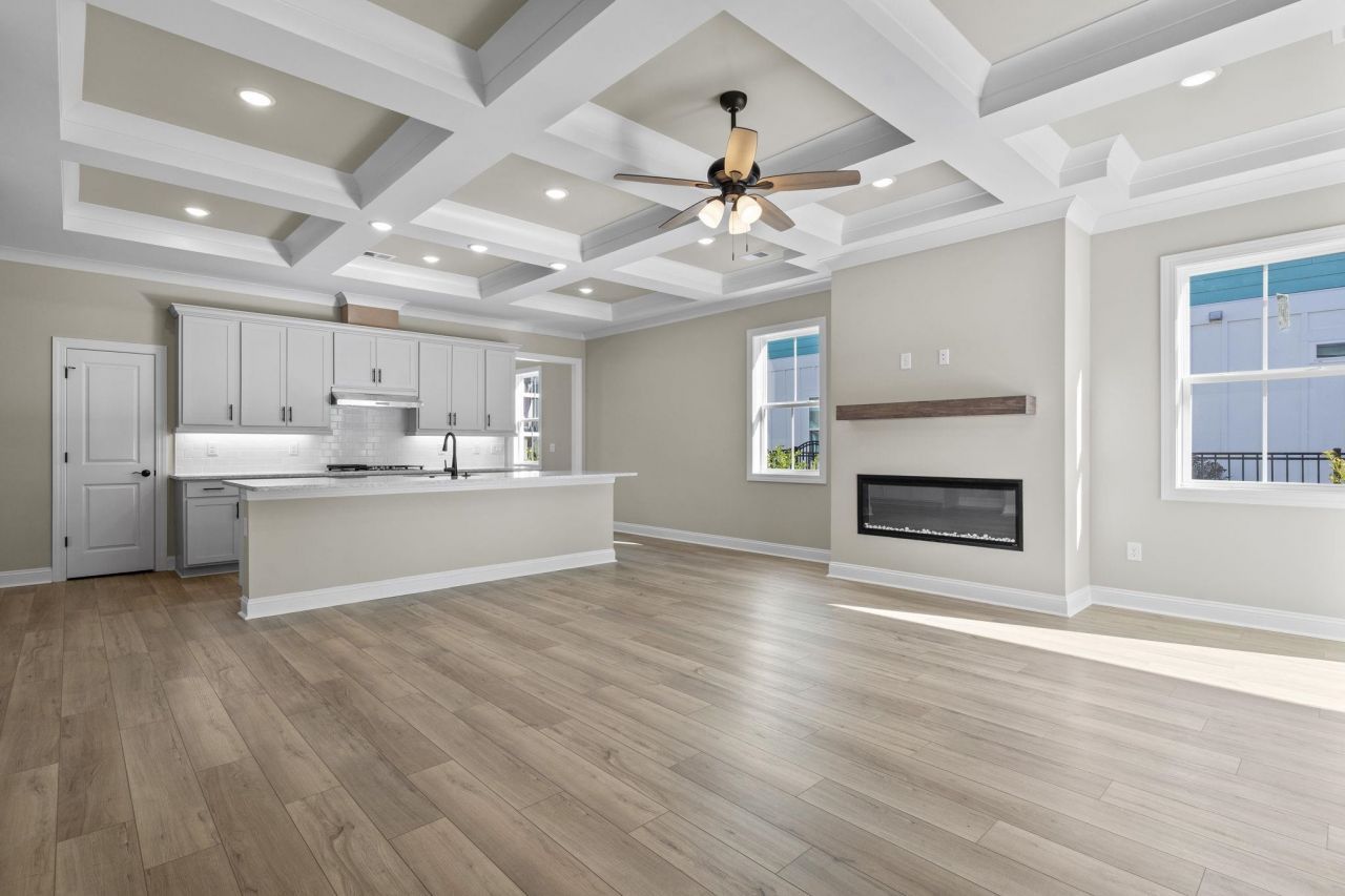 124 Palmetto Harbour Dr. Photo 9