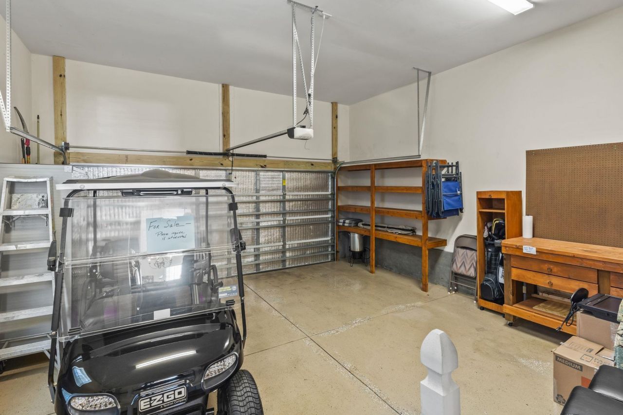 1441 Peterson St. Photo 16