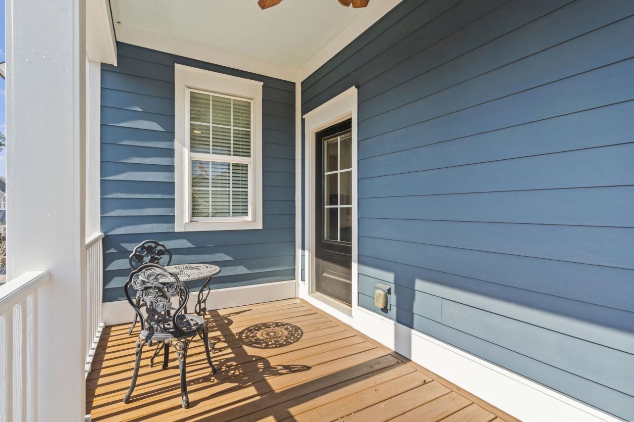 1441 Peterson St. Photo 30