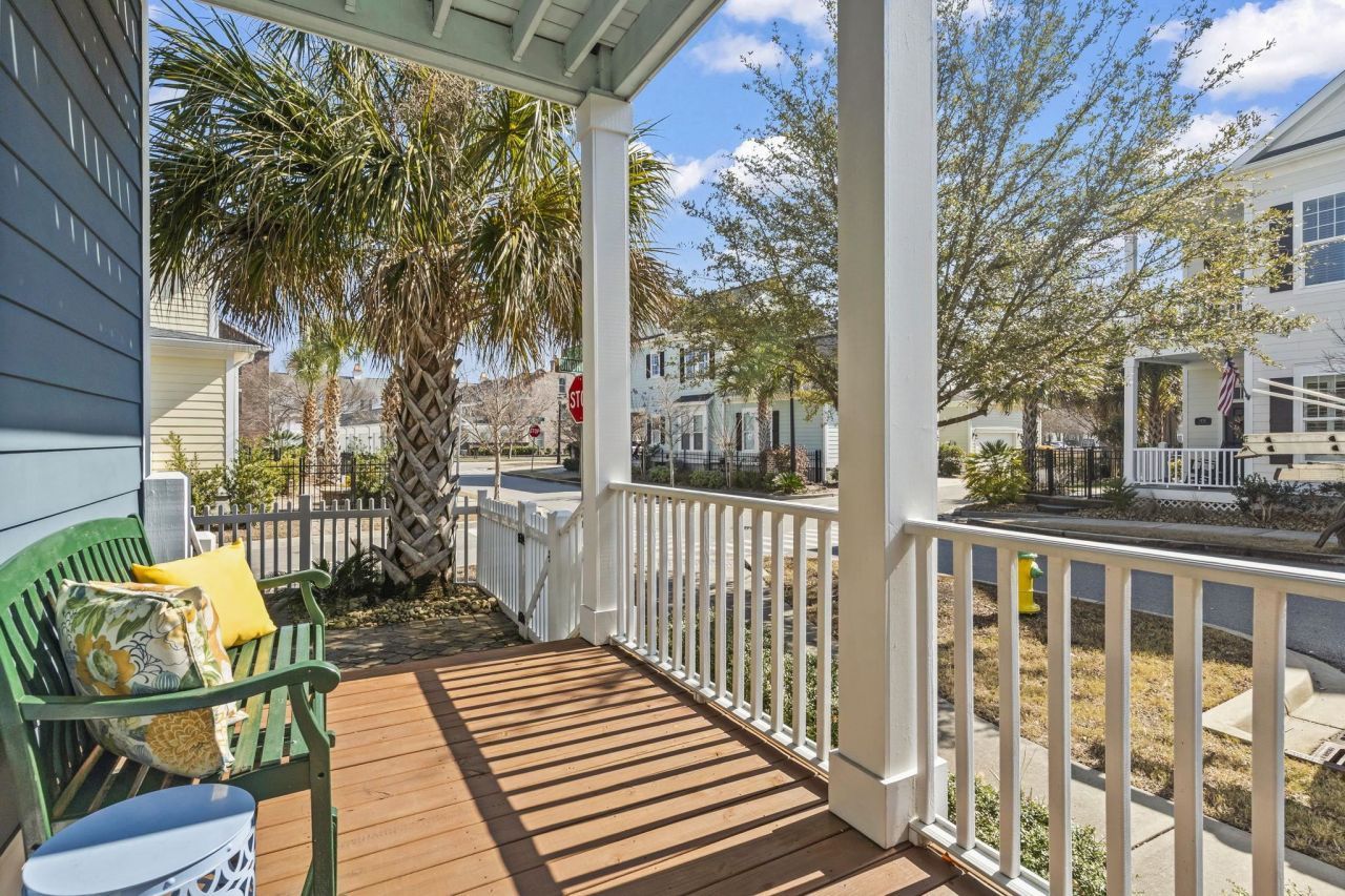 1441 Peterson St. Photo 37