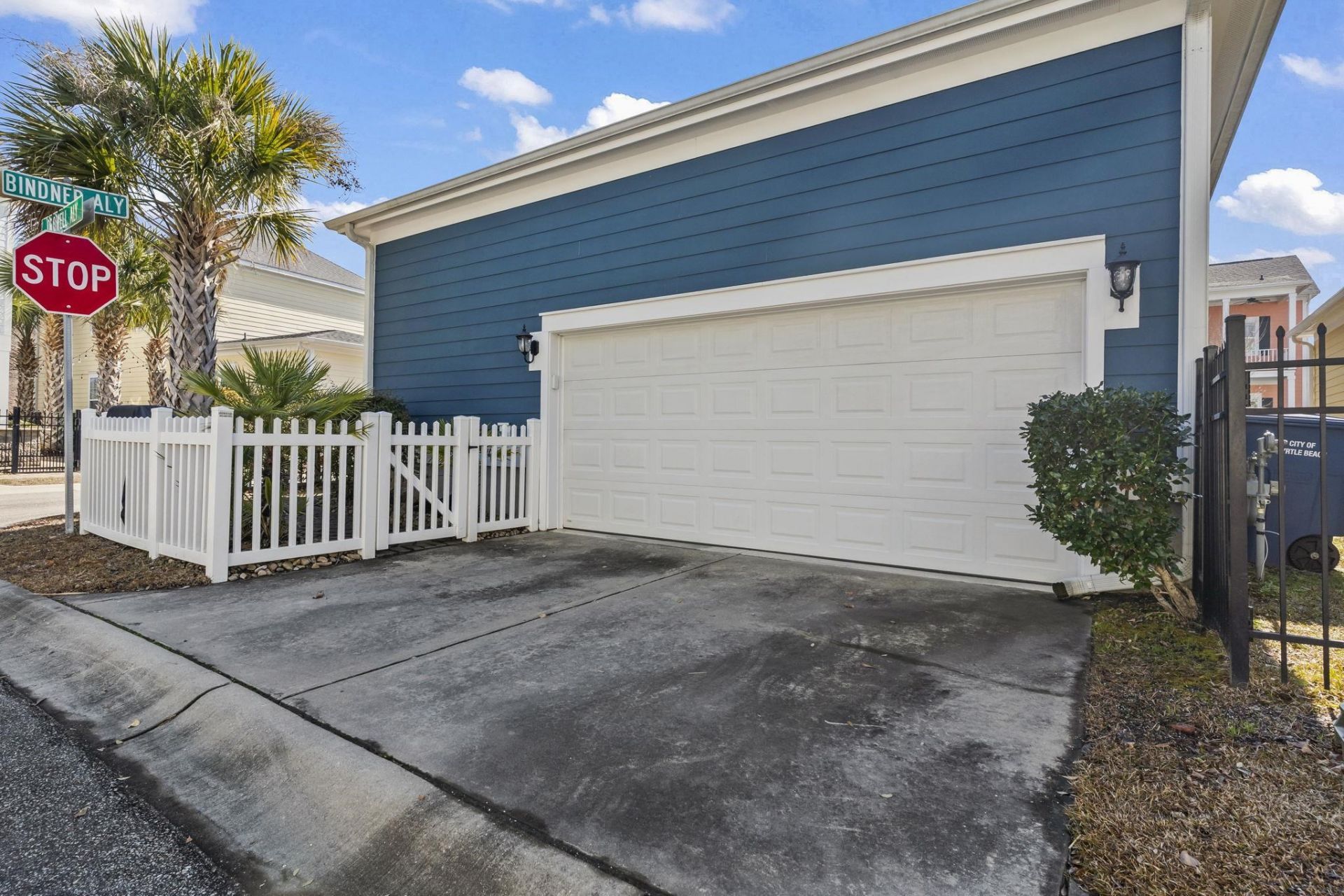 1441 Peterson St. Photo 44