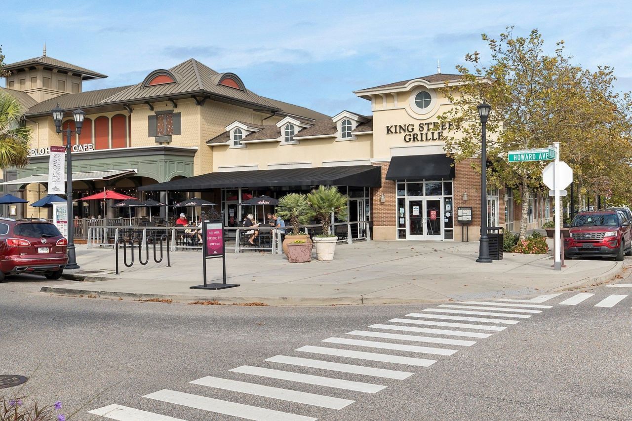 1441 Peterson St. Photo 61