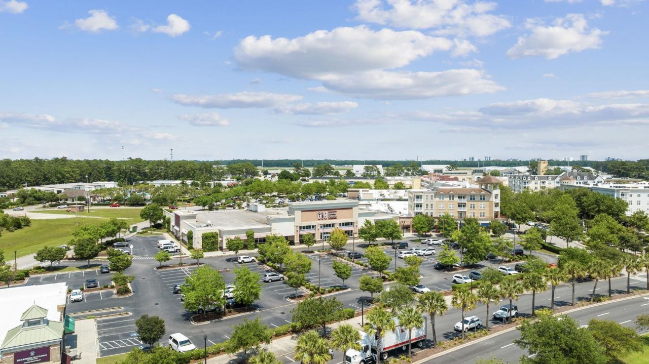 1441 Peterson St. Photo 65