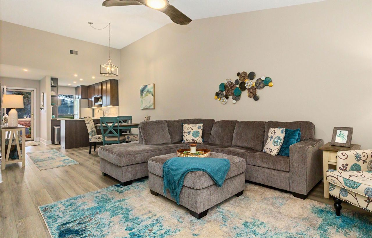 314 Tall Pines Way Photo 13