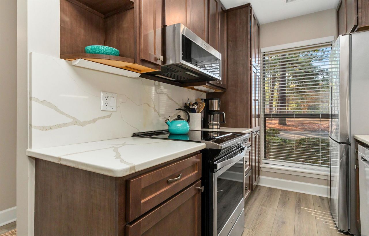 314 Tall Pines Way Photo 9