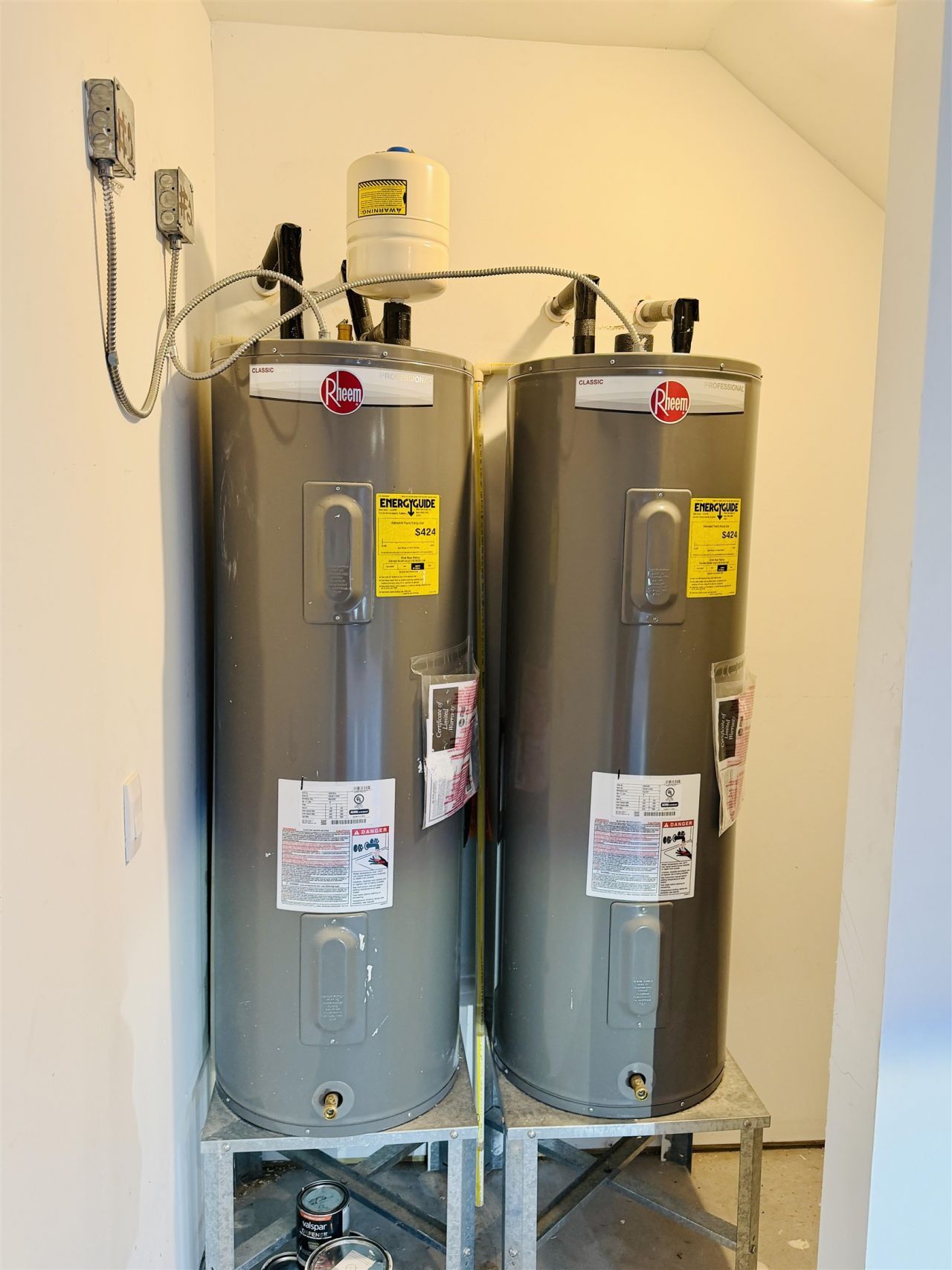 588 Pier Ct. Photo 23