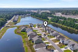 588 Pier Ct. photo 4