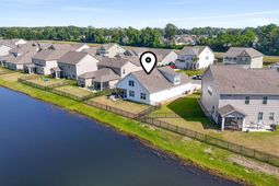 588 Pier Ct. photo 4