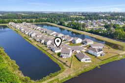 588 Pier Ct. photo 4