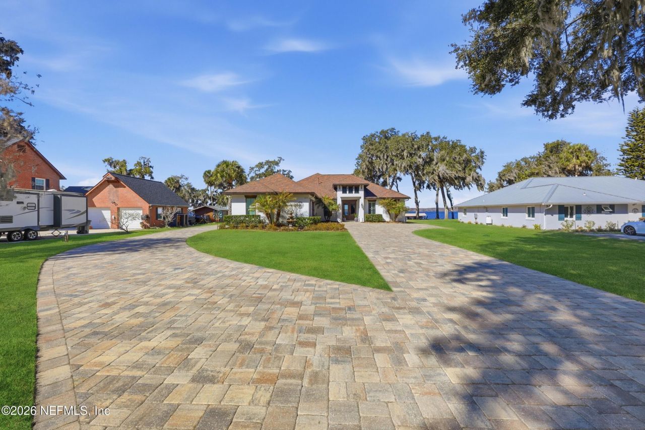 312 Moonstone Drive, East Palatka, FL 32131 Photo