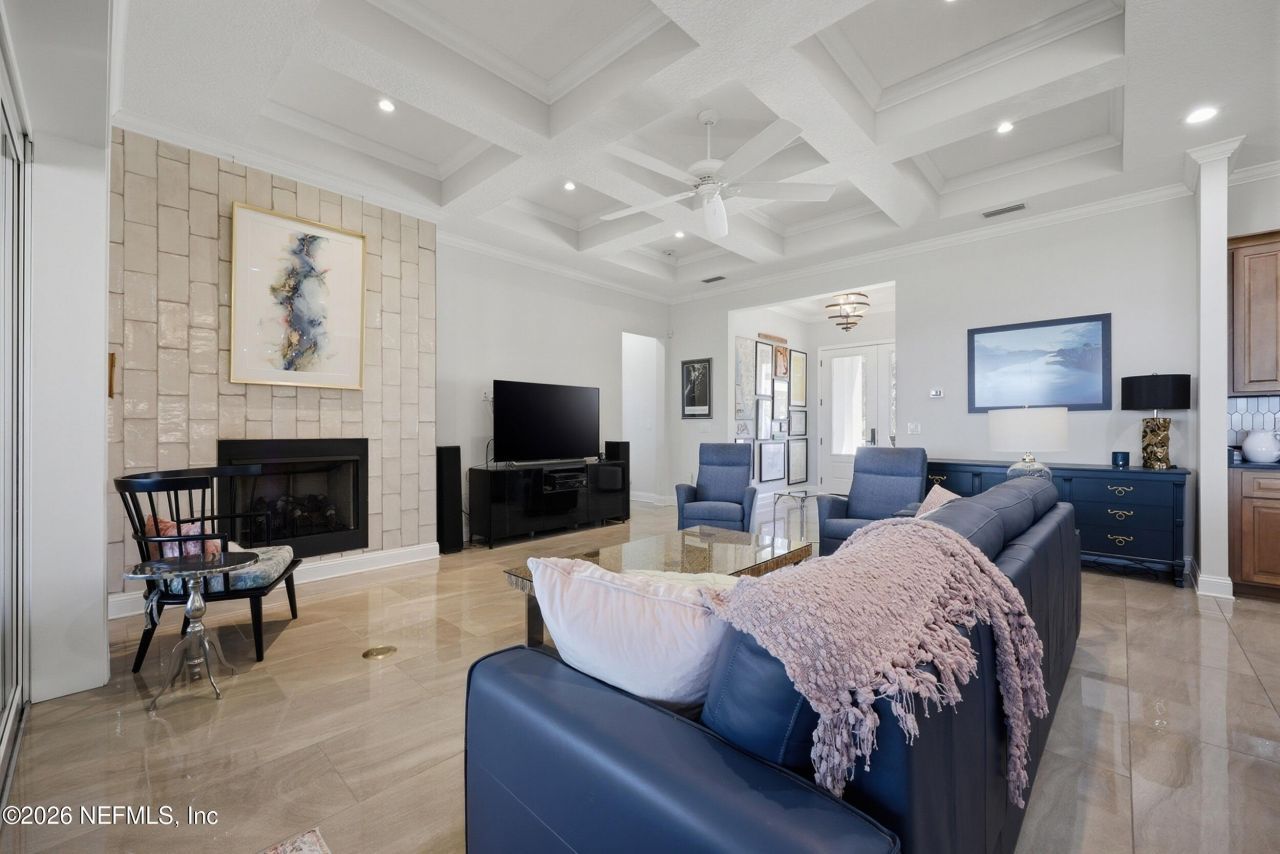 312 Moonstone Drive, East Palatka, FL 32131 Photo