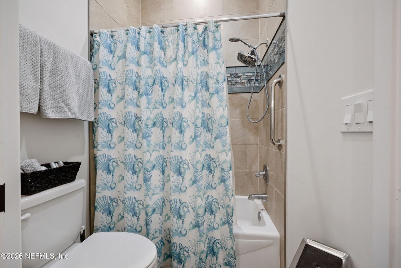 312 Moonstone Drive, East Palatka, FL 32131 Photo